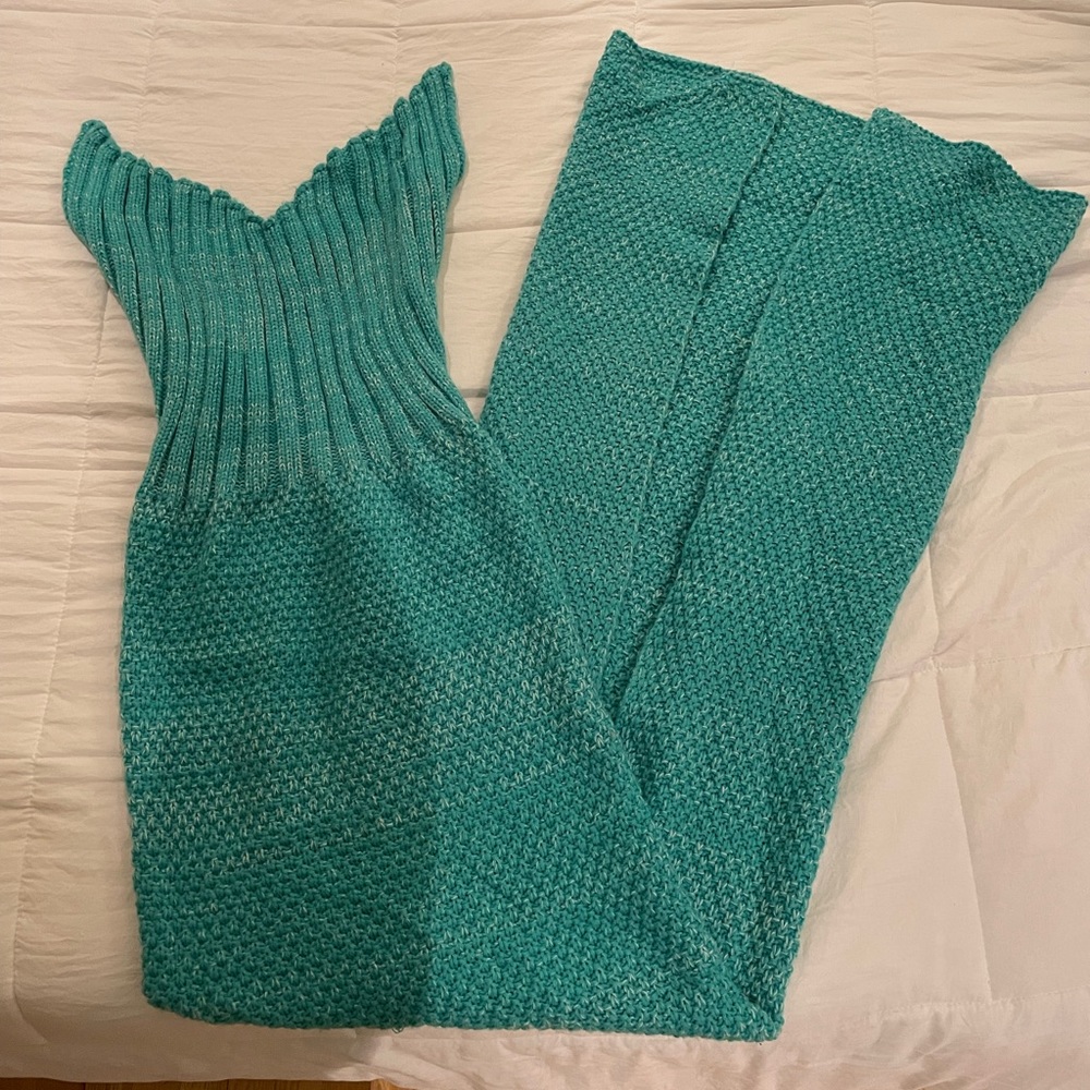 Mermaid blanket